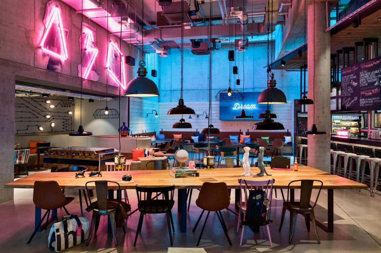 Moxy Frankfurt City Center Frankfurt am Main Ngoại thất bức ảnh