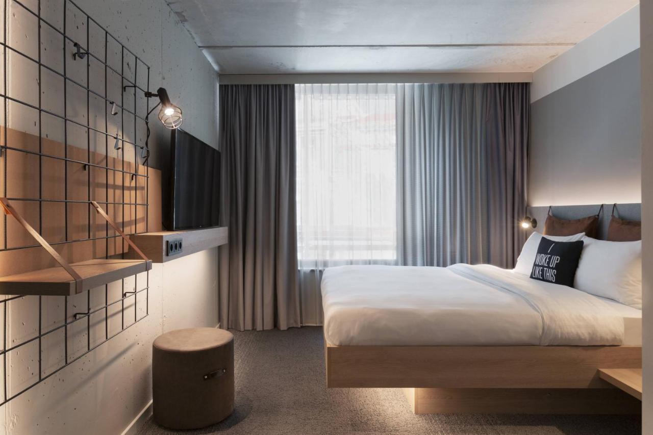 Moxy Frankfurt City Center Frankfurt am Main Ngoại thất bức ảnh