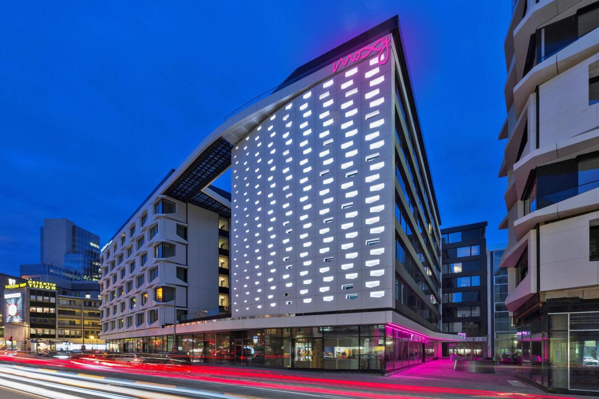 Moxy Frankfurt City Center Frankfurt am Main Ngoại thất bức ảnh